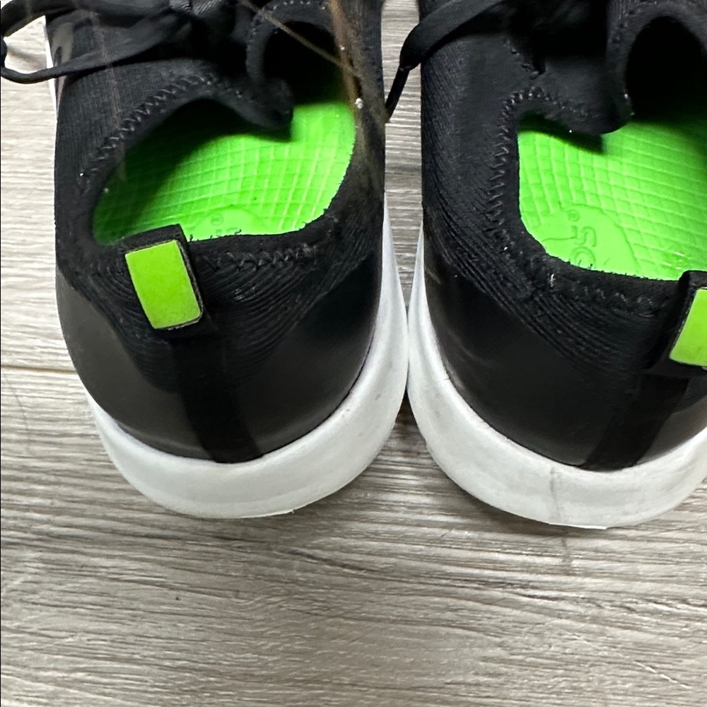 OOFOS women's sport LS sneakers black size 8 - Picture 3 of 4